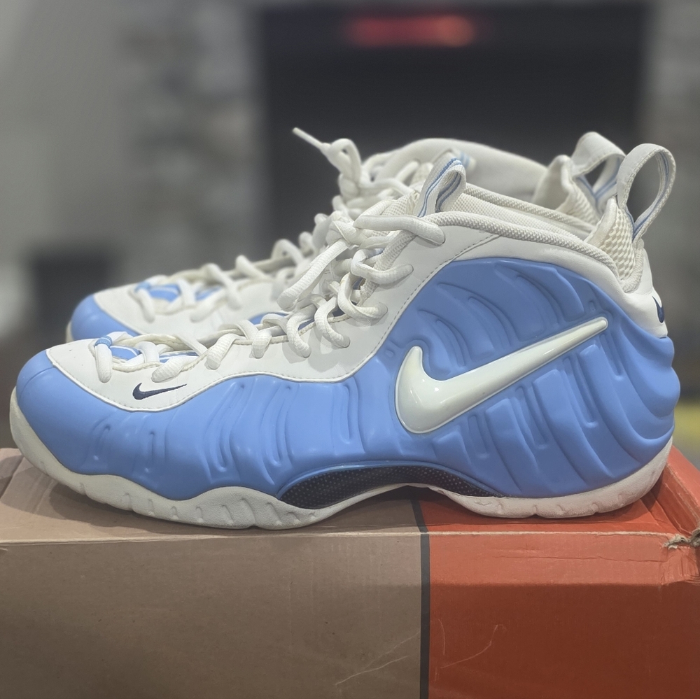 2003! Nike Air Foamposite Pro University Blue